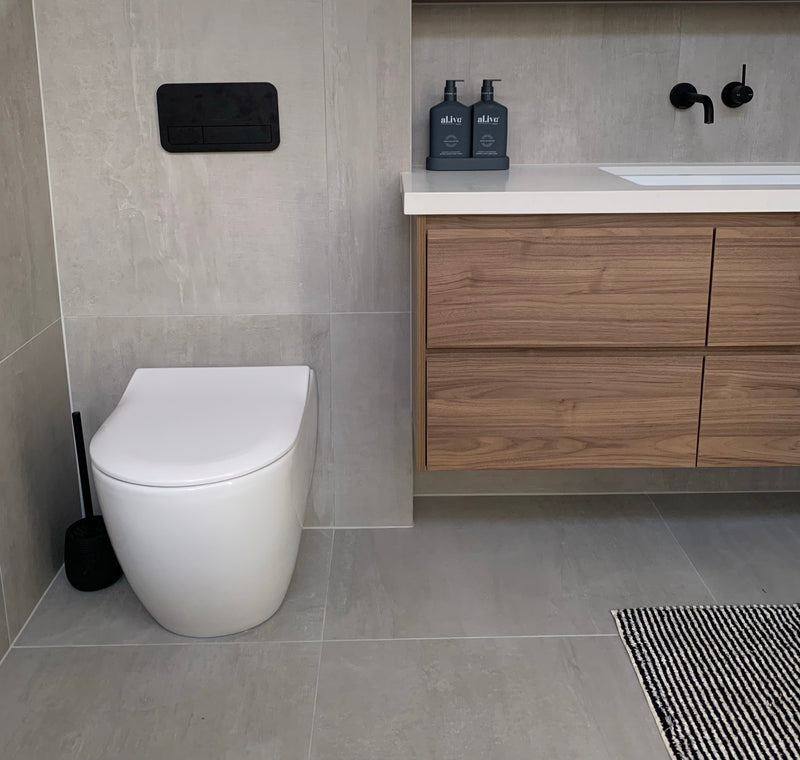 Ensuite Renovation Reveal - Before and After.