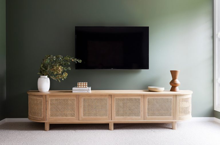 Is Rattan Still Trendy? A Deep Dive into the Popularity of Rattan Furniture.
