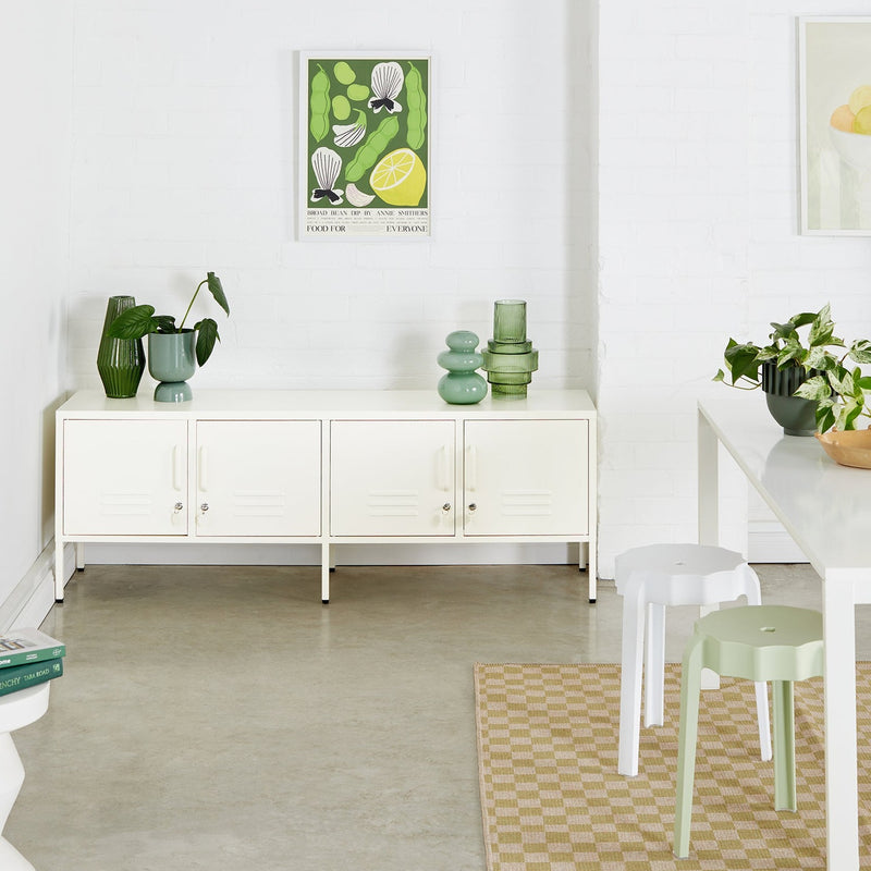 ENTERTAINMENT UNIT | The Standard Chalk by Mustard Made