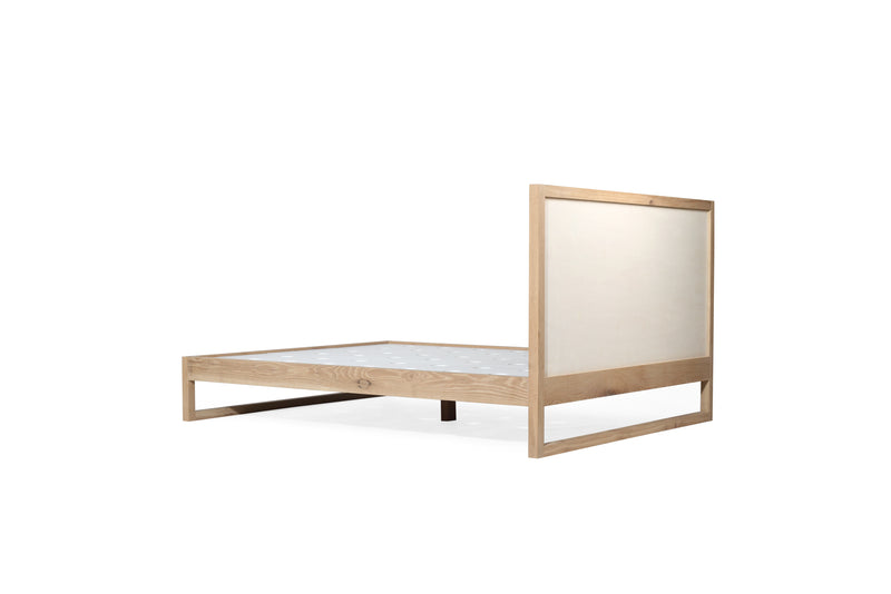 BED | American Oak by Cranmore Home & Co.