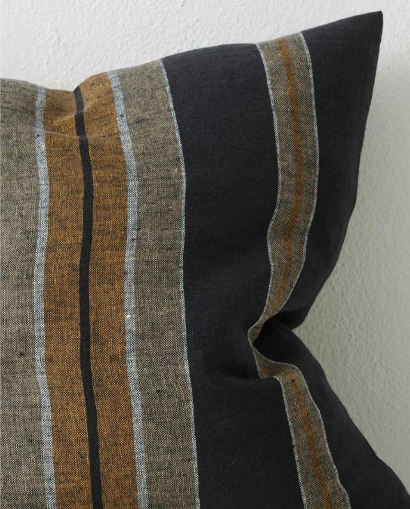 CUSHION | Franco shadow by WEAVE