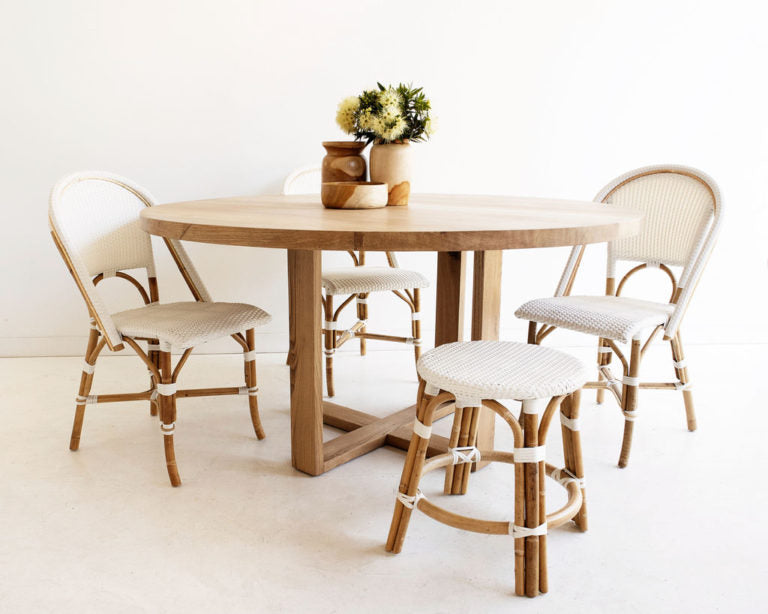 DINING TABLE | Round American Oak  by Cranmore Home & Co.