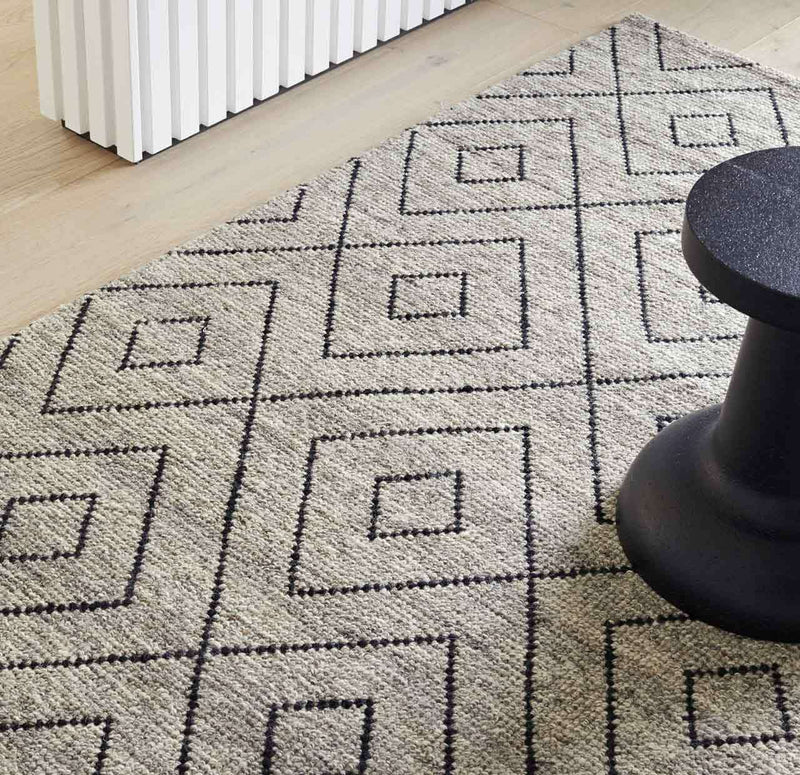 FLOOR RUG | Makalu by WEAVE