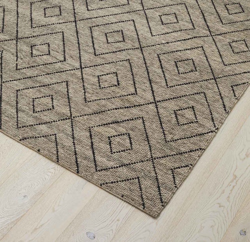FLOOR RUG | Makalu by WEAVE