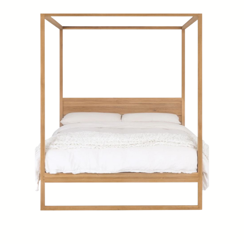 BED | Four Poster Bed in European Oak by Uniqwa