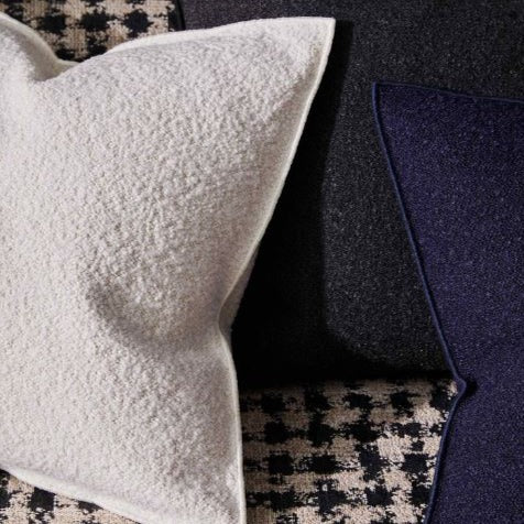 CUSHION | Alberto Ivory by WEAVE