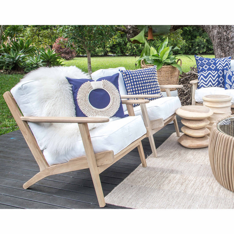 OUTDOOR ARMCHAIR camps bay design by Uniqwa
