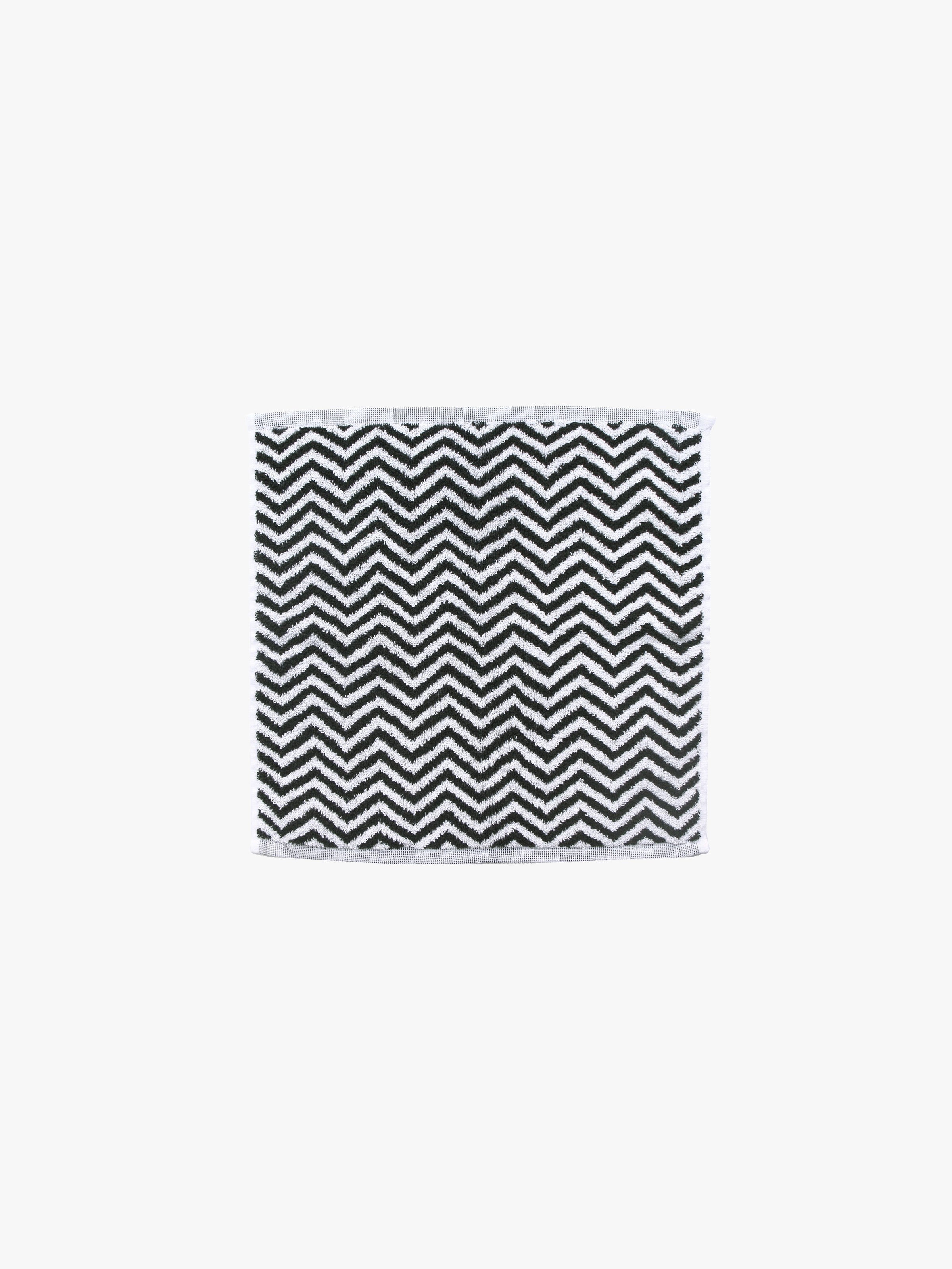 BATH TOWEL Herringbone Black White by L M Home Cranmore