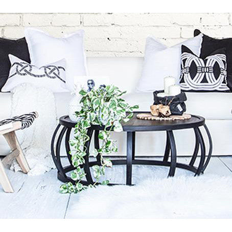 COFFEE TABLE | Crabo in black by uniqwa